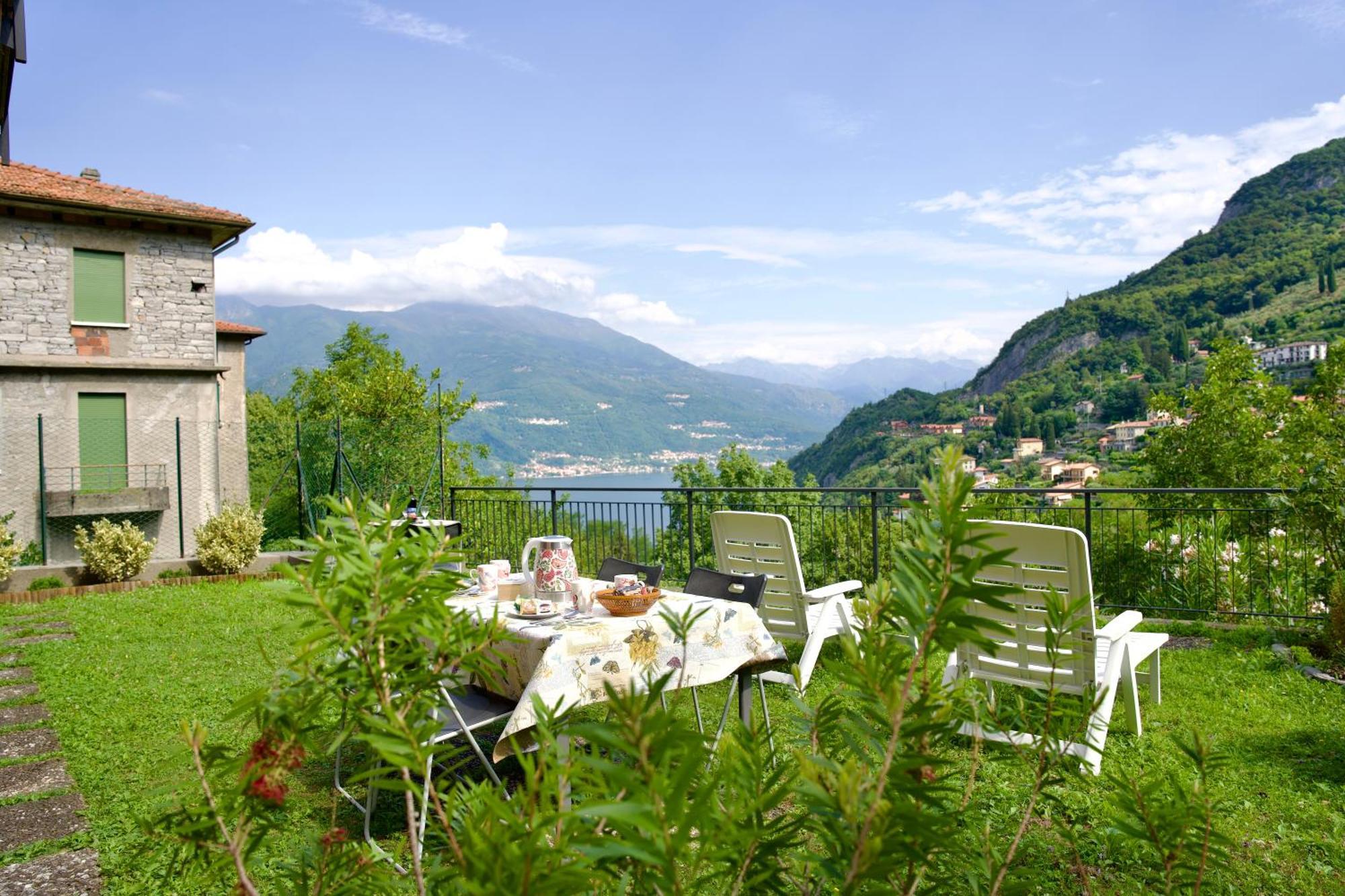 Hotel Diffuso Il Portichetto Vezio Perledo Bagian luar foto